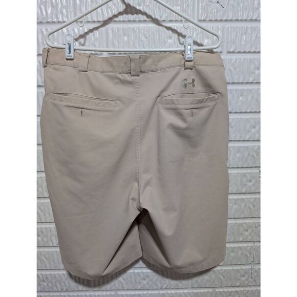 Under Armour Men's Khaki Tan Solid Polyester Mid-Rise Shorts Size 34 - Picture 3 of 7
